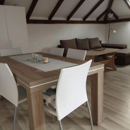 Apartman Slava Tisno Luaran gambar