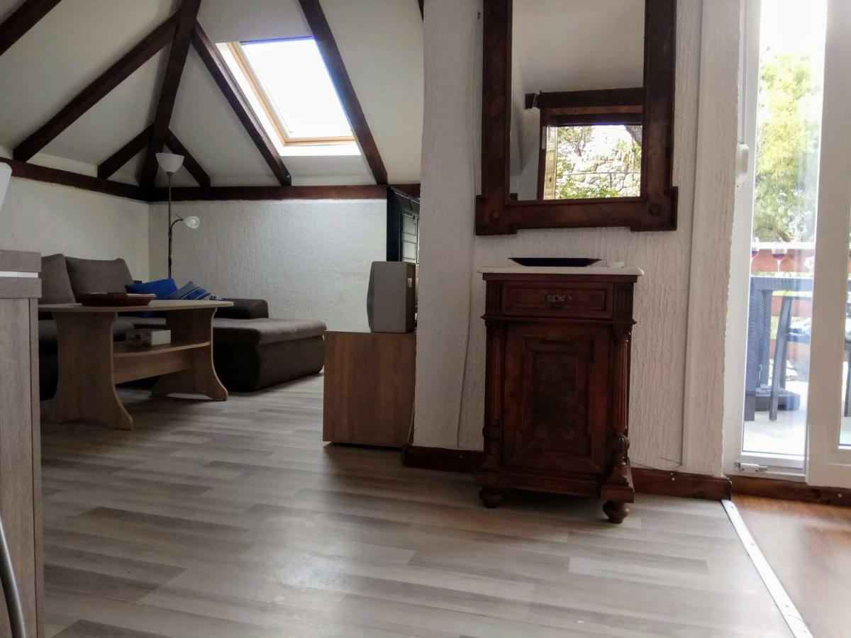 Apartman Slava Tisno Luaran gambar