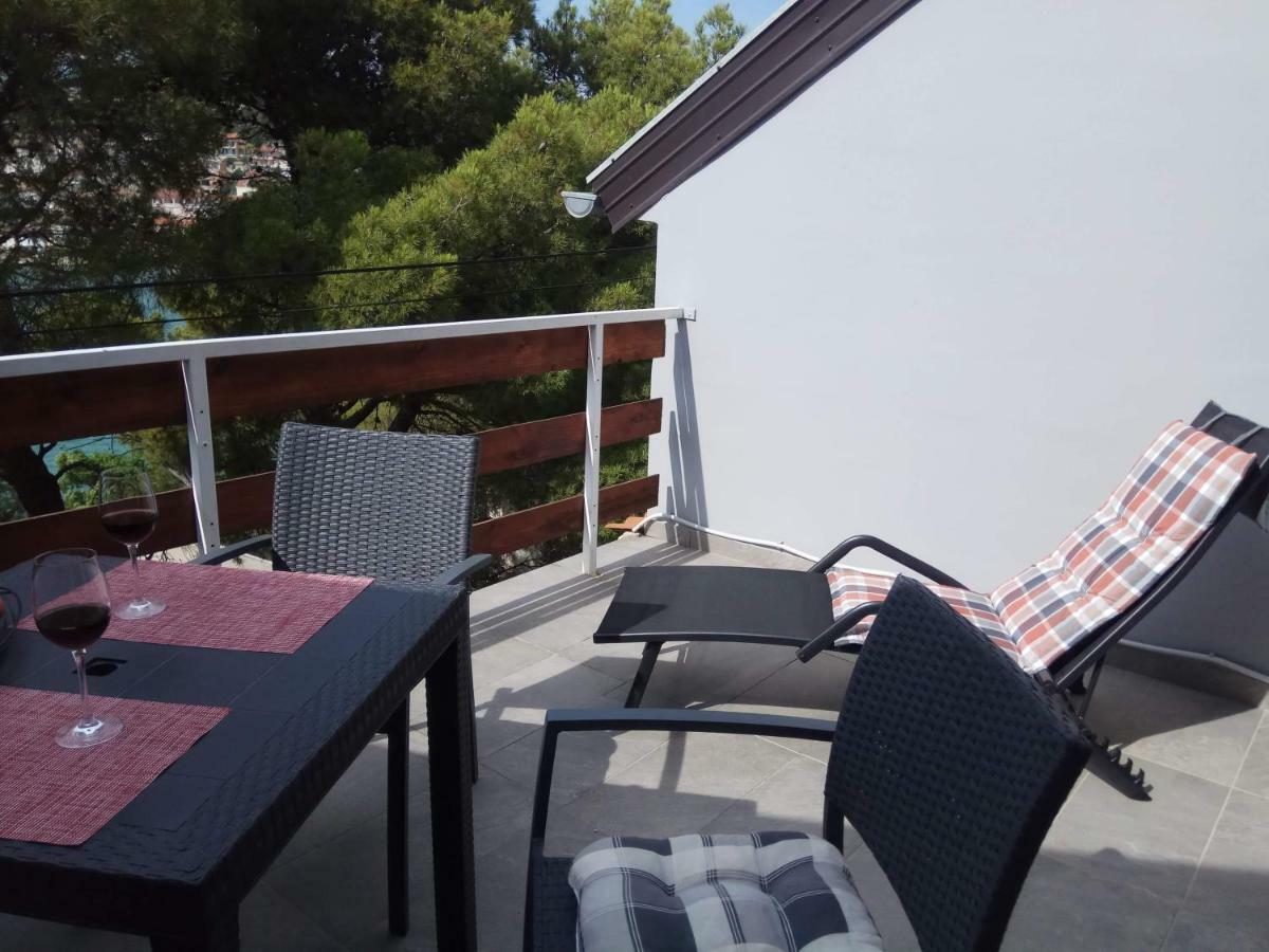Apartman Slava Tisno Luaran gambar